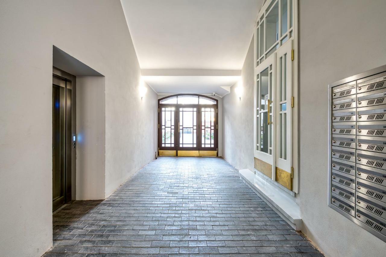 Cichy Zakatek Apartament Przy Starym Rynku 波兹南 外观 照片